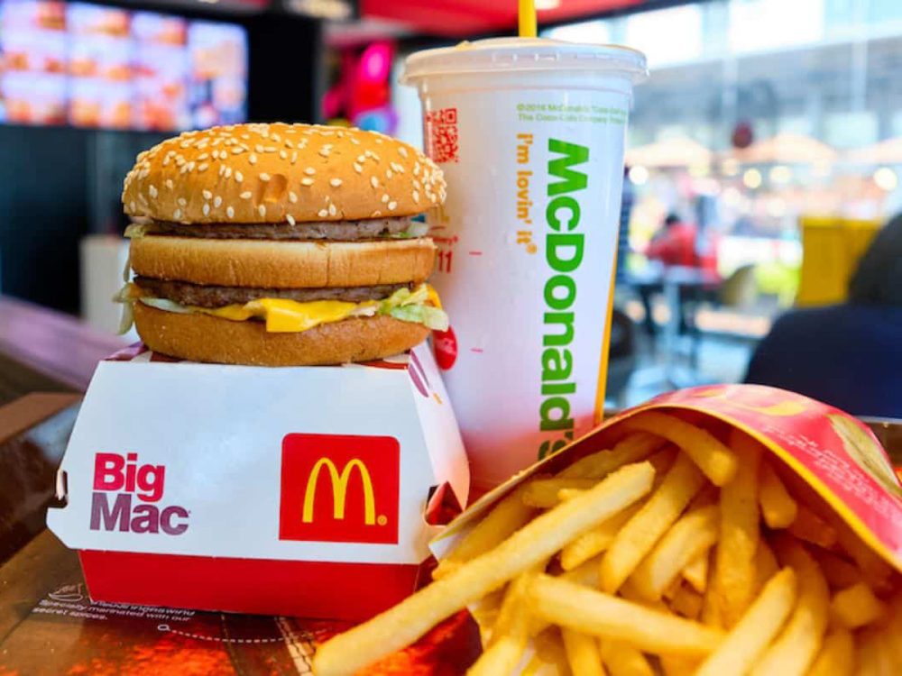 McDonald's UAE offering free meals to hungry guests after fine-dining ...